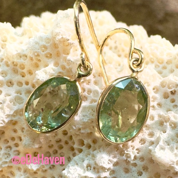 Jewelry - Custom Gold Green Sapphire Dangle Earrings